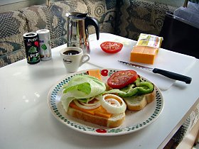 Frühstück am Klondike Highway