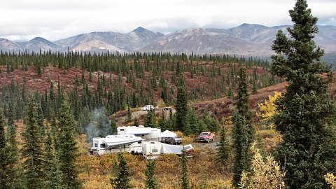 Camp am Denali Highway